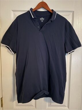 Hollister Men’s Navy Polo with White Trim